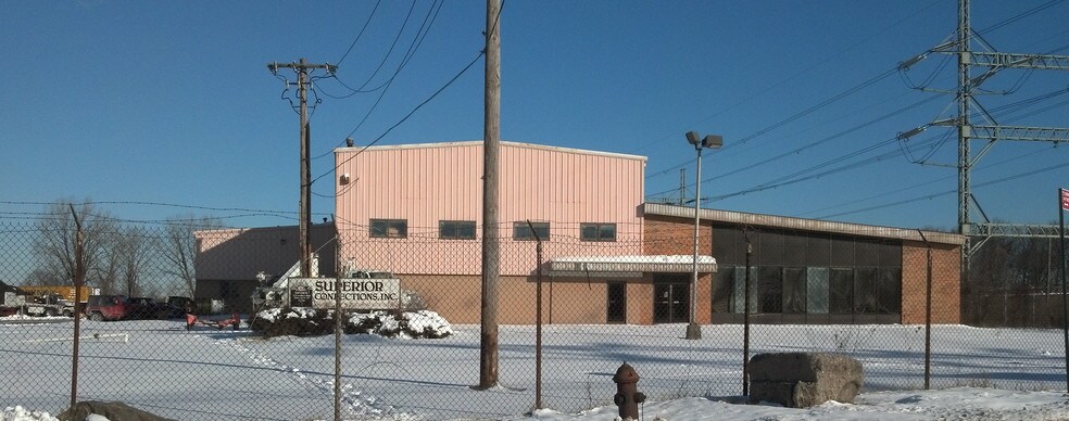 Primary Photo Of 501 Industry Rd, Staten Island Warehouse For Sale