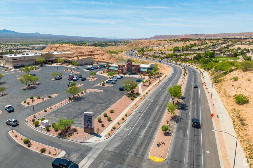 More Photos Of 796 W Pioneer Blvd, Mesquite General Retail For Sale