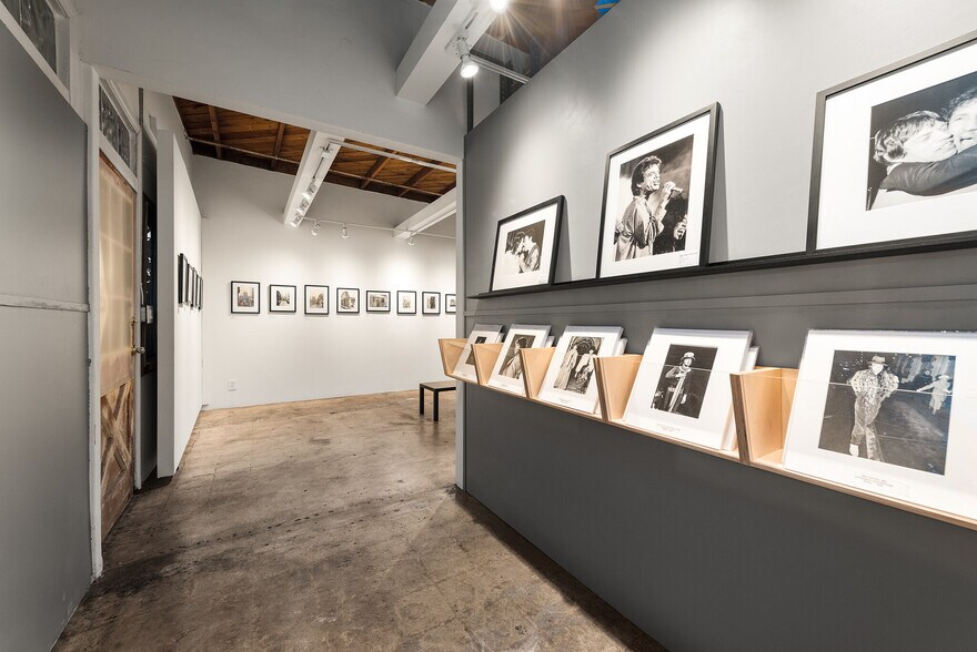 More Photos Of 10959 Venice Blvd, Los Angeles Flex For Sale