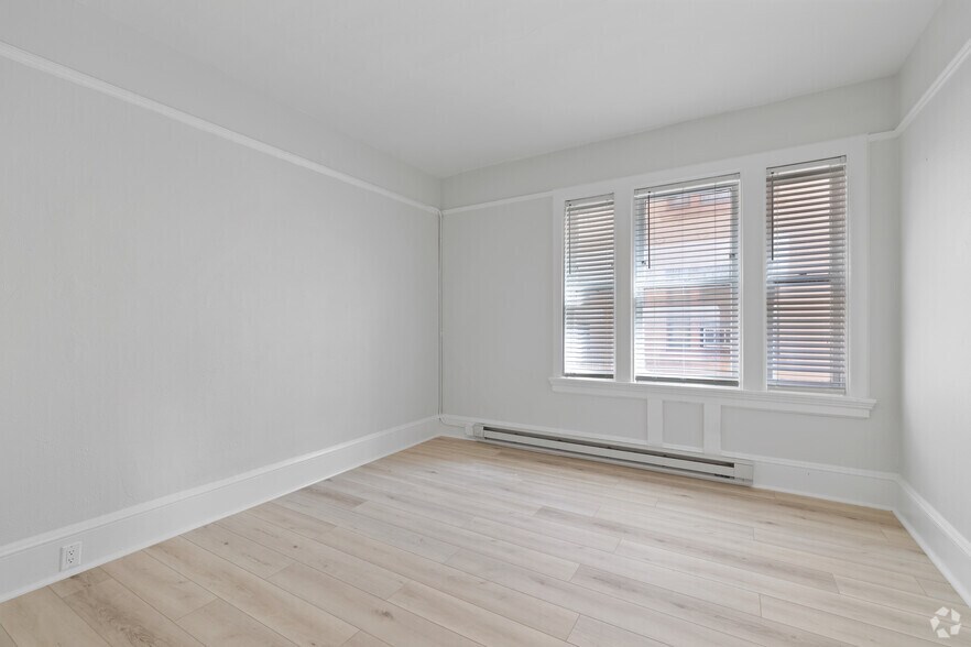 More Photos Of 184 13th St, Oakland Apartments For Sale