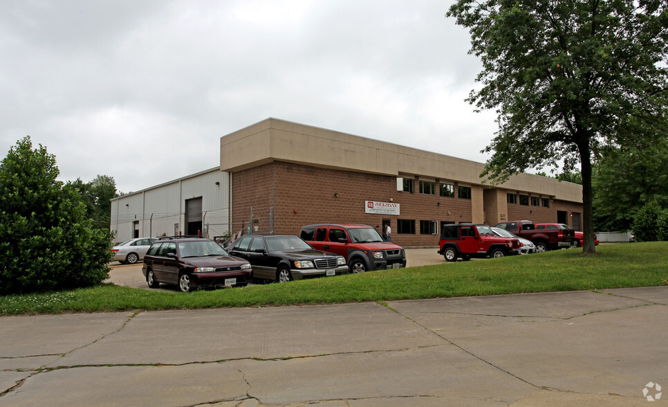 Primary Photo Of 14889 Persistence Dr, Woodbridge Flex For Sale