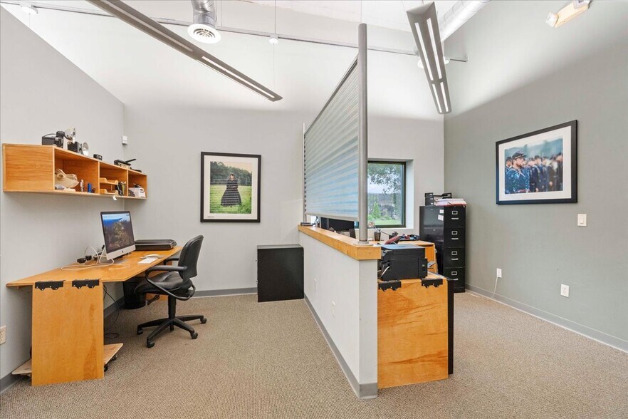 More Photos Of 1225 Greenway Cross, Madison Flex For Sale