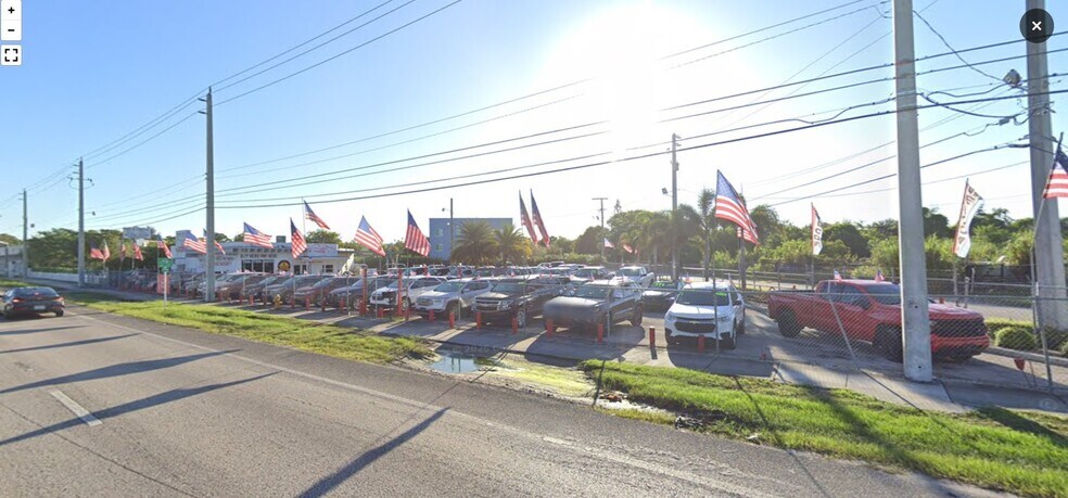 More Photos Of 24141 S Dixie Hwy, Homestead Auto Dealership For Lease