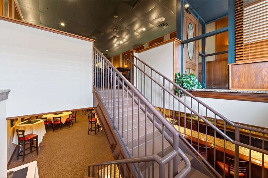 More Photos Of 122 Cayuga St, Fulton Restaurant For Sale