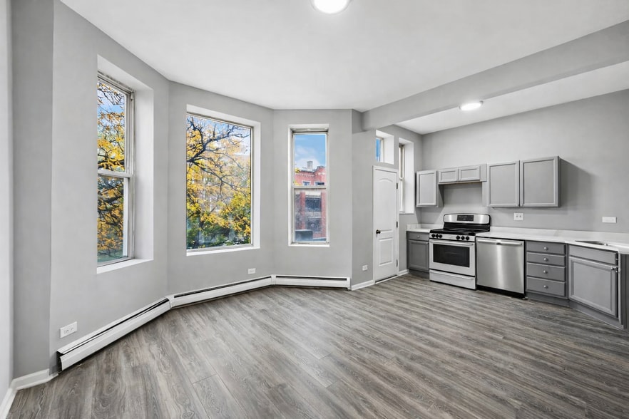 More Photos Of 4929 S Vincennes Ave, Chicago Multifamily For Sale