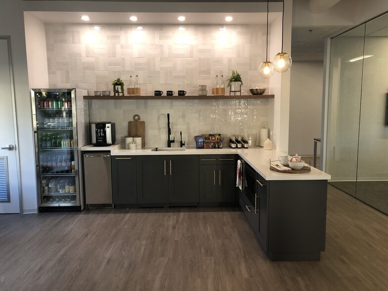 More Photos Of 3600 Lime St, Riverside Coworking Space