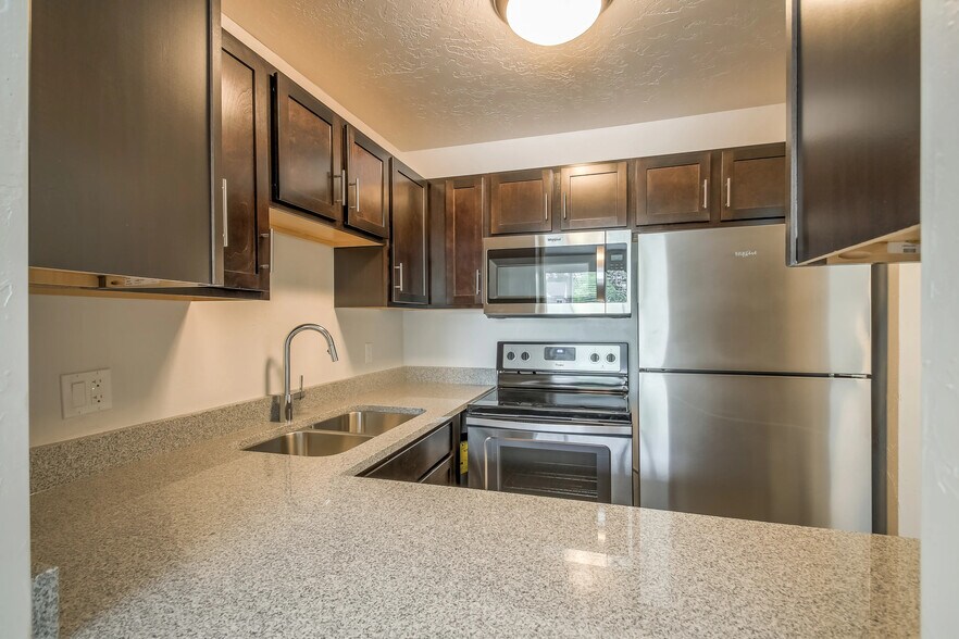 More Photos Of 837-841 E 700 S, Salt Lake City Apartments For Sale