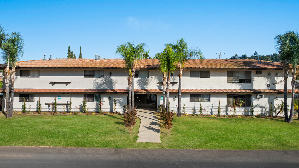 Primary Photo Of 606 Chestnut Ave, Los Angeles Apartments For Sale