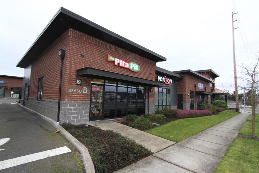 More Photos Of 32650 State Route 20, Oak Harbor Unknown For Lease