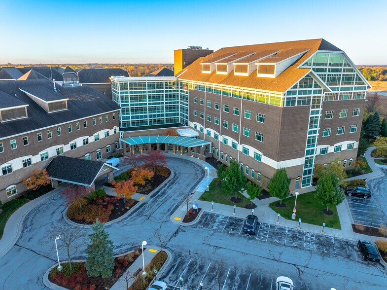 More Photos Of 13133 N Port Washington Rd, Mequon Medical For Lease