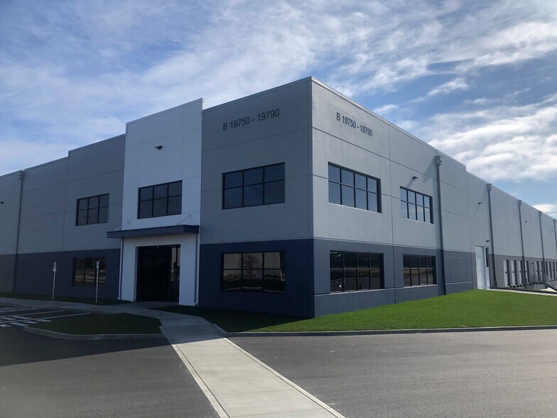 More Photos Of NE Riverside Pky, Gresham Unknown For Lease