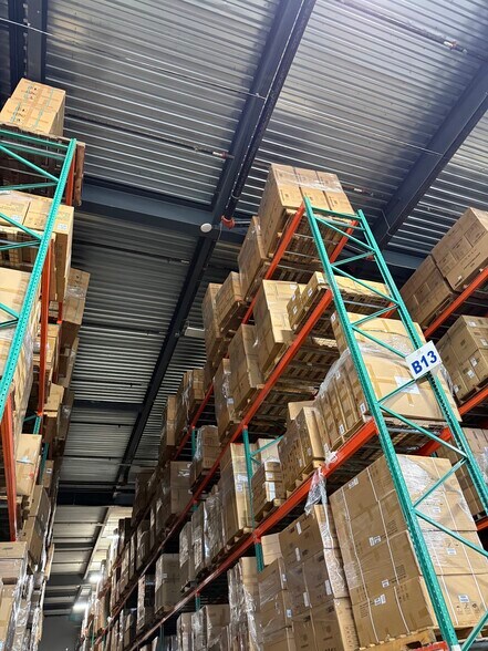 More Photos Of 13930 Journey Rd, Houston Warehouse For Sale