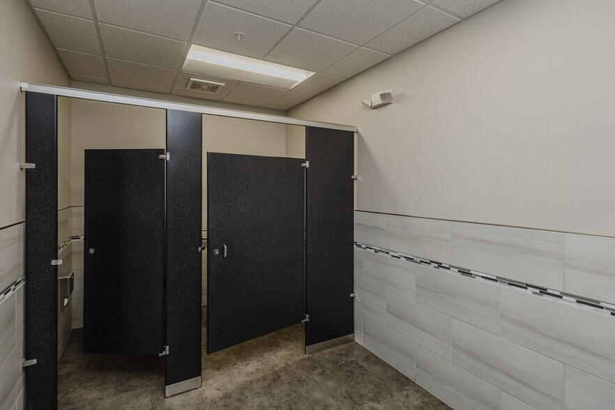 More Photos Of 429 S 119th St W, Wichita Office For Sale