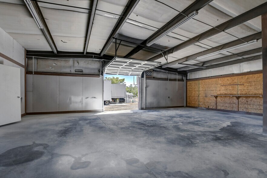 More Photos Of 10650 S Highway 69, Mayer Industrial For Lease