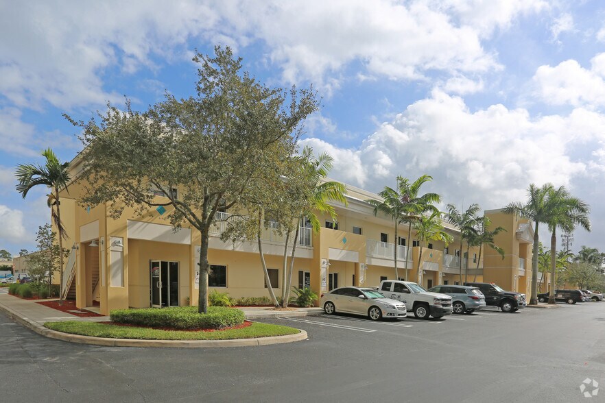 Primary Photo Of 2753 Vista Pky, West Palm Beach Light Distribution For Lease