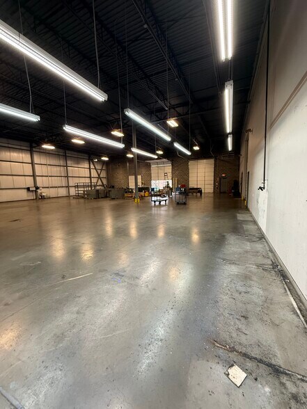 More Photos Of 12624 Cypress Creek Dr, Eads Warehouse For Sale