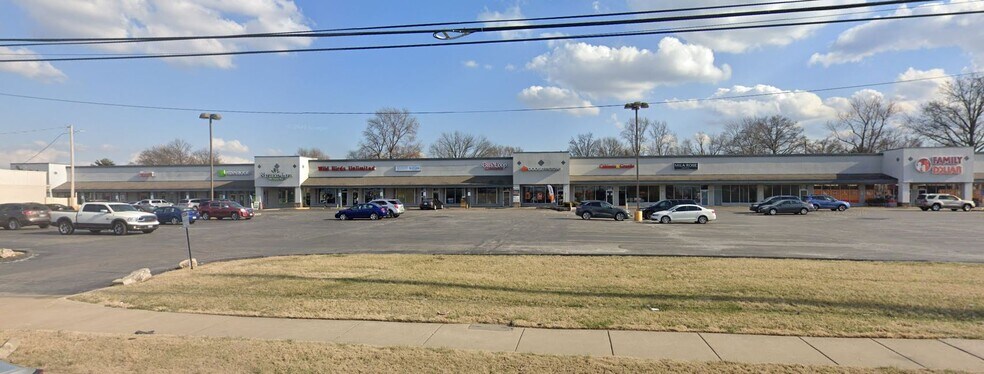 Primary Photo Of 2520-2800 N Highway 67, Florissant Unknown For Lease