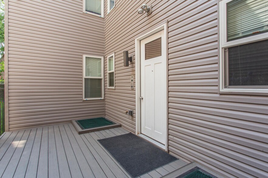 More Photos Of 1917 N 7th St, Philadelphia Apartments For Sale