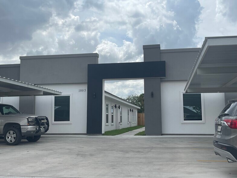 More Photos Of 1805 Angelina Dr, San Juan Multifamily For Sale