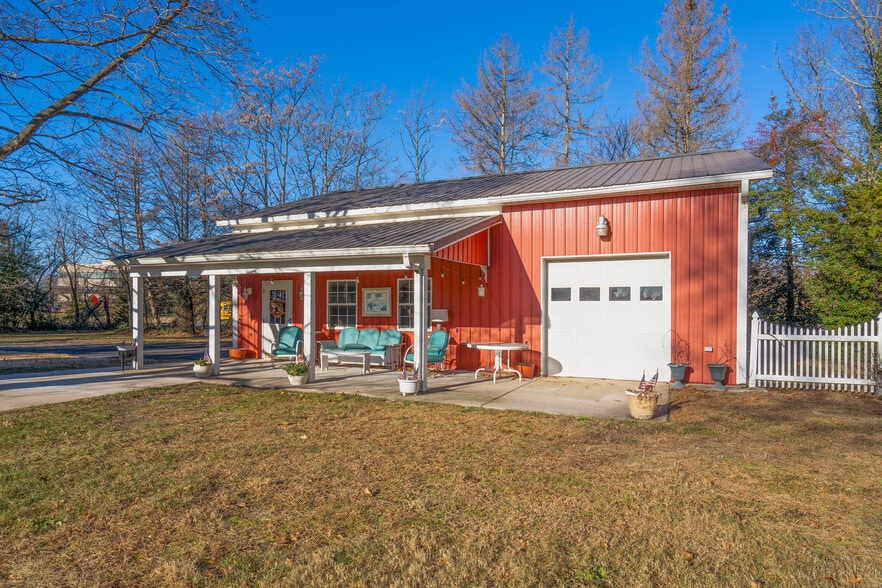 More Photos Of 19 Middle Rd, Hammonton Specialty For Sale