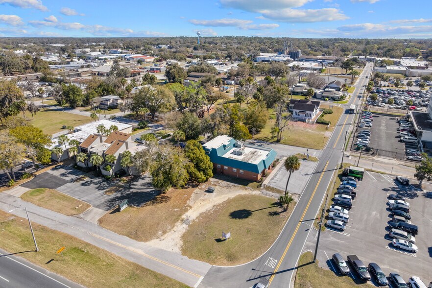 More Photos Of 307 NW 3rd St, Ocala Office For Lease