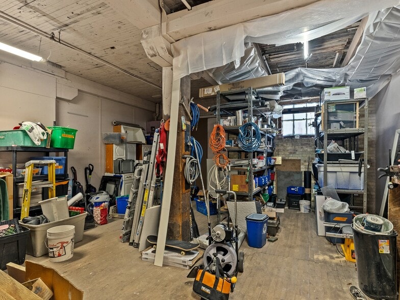 More Photos Of 1223 New York Ave, Sheboygan Industrial For Sale