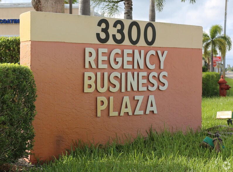 More Photos Of 3300 S Congress Ave, Boynton Beach Showroom For Sale
