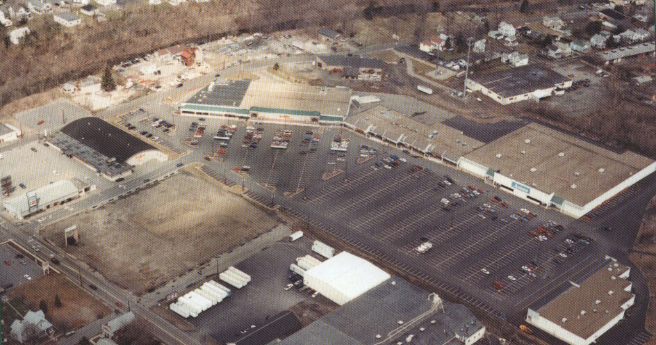 More Photos Of 1600-1636 Green Ridge St, Scranton Unknown For Lease