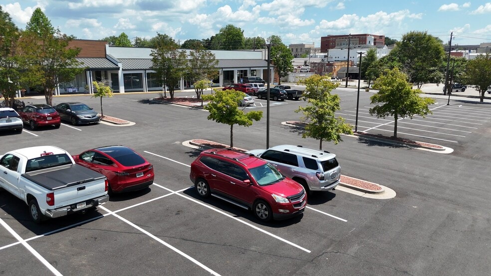 Primary Photo Of 415 Rome St, Carrollton Unknown For Lease