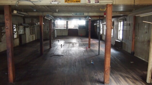 More Photos Of 324-326 Washington St, Walnutport Office For Sale