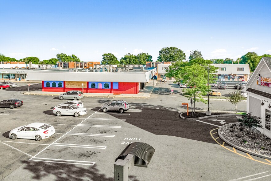 More Photos Of 250 Captain Thomas Blvd, West Haven Unknown For Lease