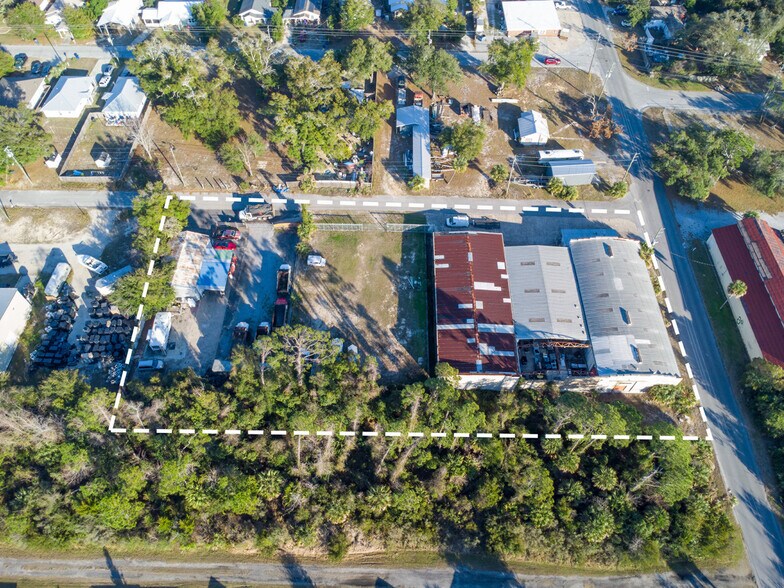 More Photos Of 414 W 8th St, Panama City Distribution For Lease