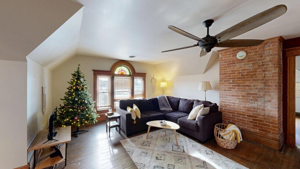 More Photos Of 200 W State St, Westby Hotel For Sale