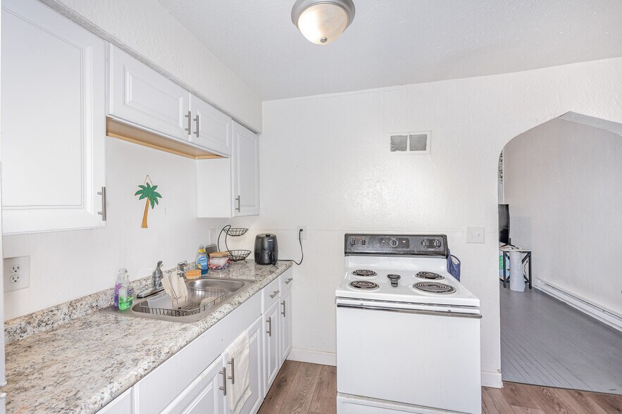 More Photos Of 940 Old Orchard Ave, Dayton Apartments For Sale