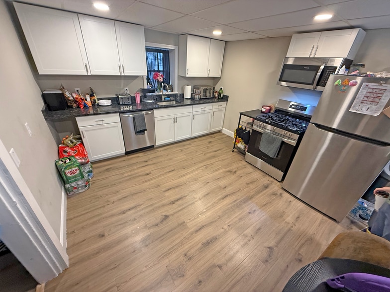 More Photos Of 5 Oak St, Middleborough Apartments For Sale