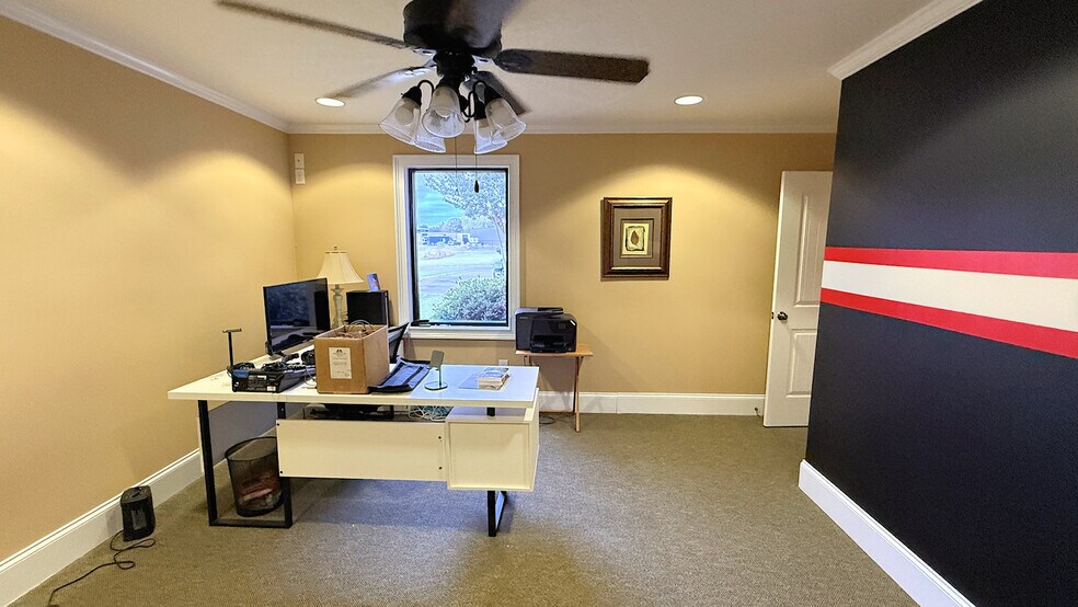 More Photos Of 265 Pitt Rd, Mooresville Warehouse For Sale