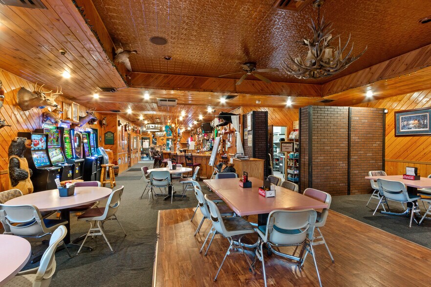 More Photos Of 784 State Highway 73 S, Nekoosa Restaurant For Sale