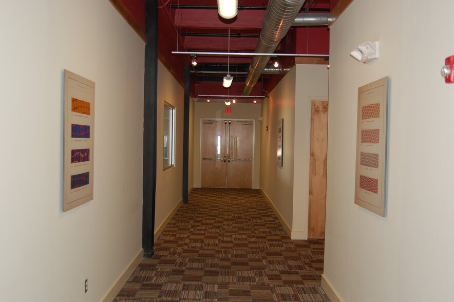 More Photos Of 2459 Wilkinson Blvd, Charlotte Loft Creative Space For Lease