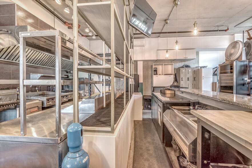 More Photos Of 250 Rue Gary-Carter, Montréal Apartments For Lease