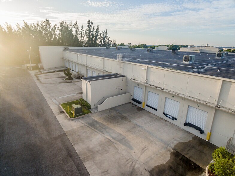More Photos Of 1780 NW 15th Ave, Pompano Beach Warehouse For Lease