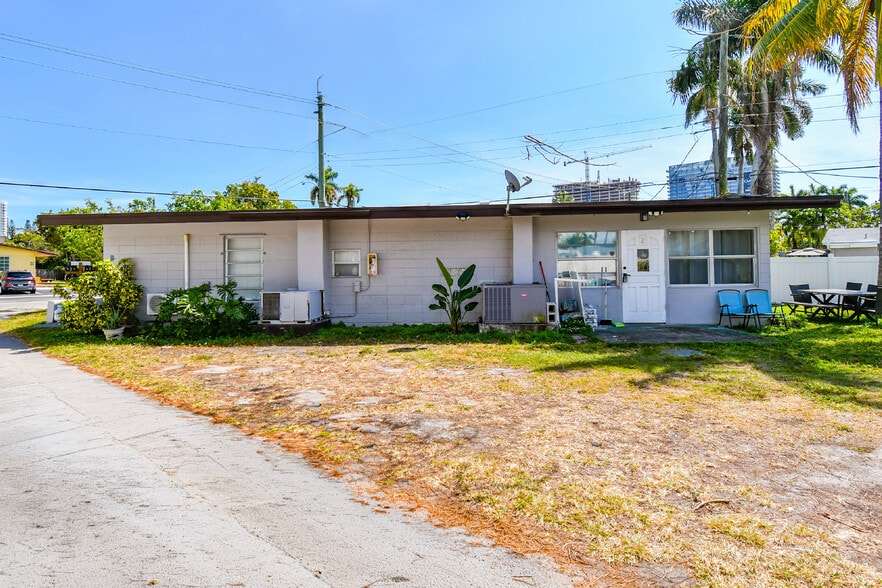 More Photos Of 215 NE 10th Ave, Hallandale Beach Apartments For Sale