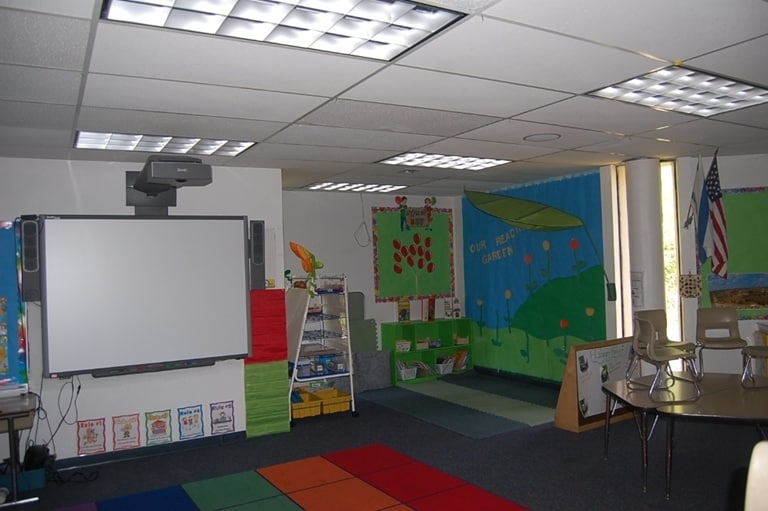 More Photos Of 51 Gabb Rd, Bloomfield Schools For Sale