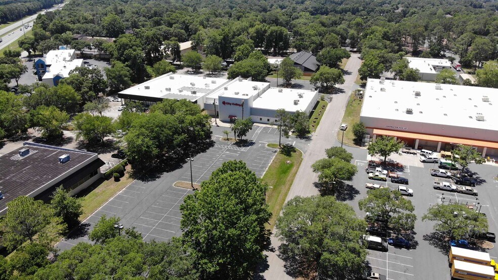 More Photos Of 7001 NW 4th Blvd, Gainesville Freestanding For Sale