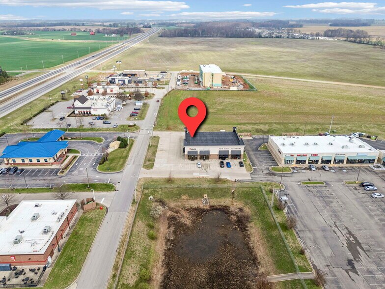 More Photos Of 206 Claire Ave, Oak Grove General Retail For Lease