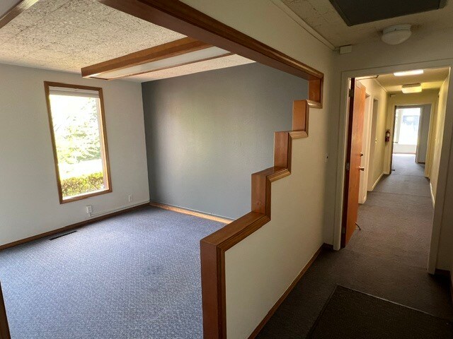 More Photos Of 4515 SW Corbett Ave, Portland Office For Lease