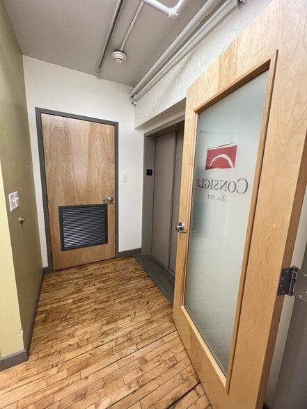 More Photos Of 915 Broadway, Albany Loft Creative Space For Lease