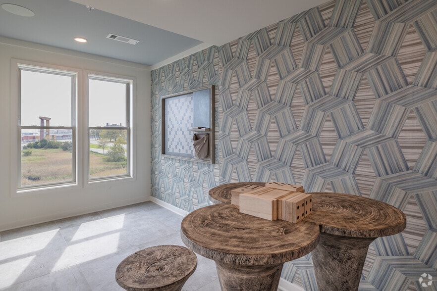 More Photos Of 838 Morrison Dr, Charleston Apartments For Lease