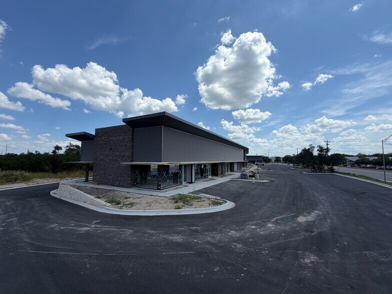 Primary Photo Of 900 Cypress Creek Rd, Cedar Park Unknown For Lease