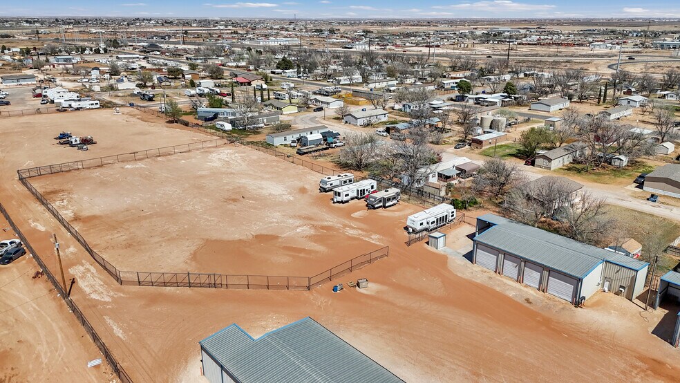 More Photos Of 5405 E Highway 80, Midland Warehouse For Lease