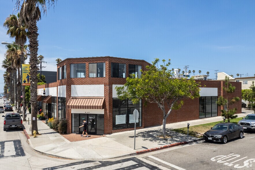 Primary Photo Of 925 Wilshire Blvd, Santa Monica Unknown For Lease